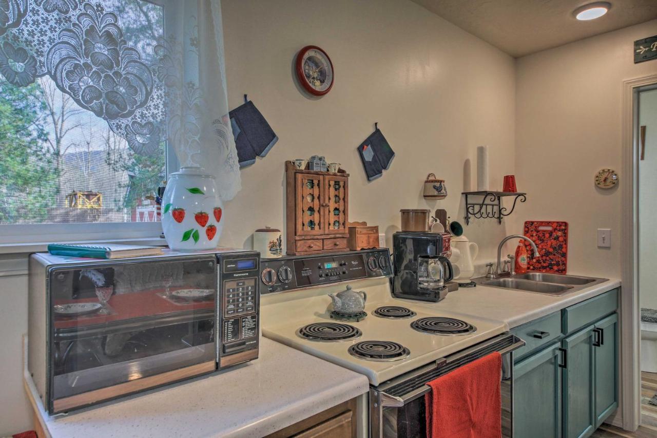 Pet-Friendly Libby Cottage With Mountain Views! Exterior foto